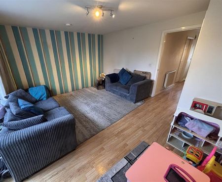 3 BED Terraced House To rent - Photo 2