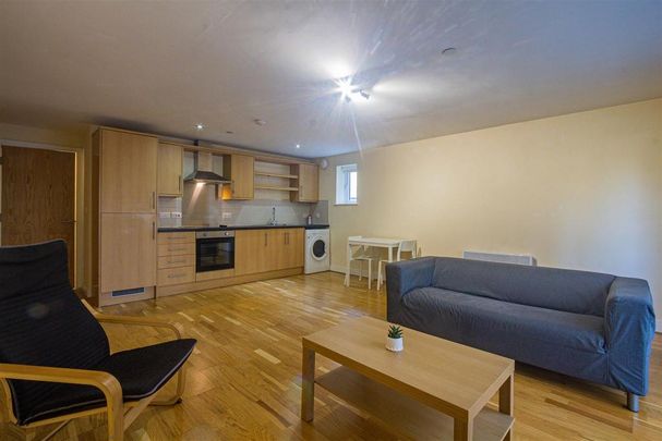 1 bedroom flat to rent - Photo 1