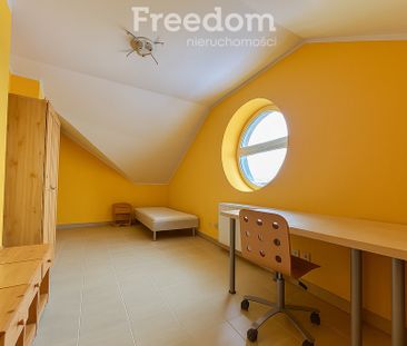 Powiat m. Częstochowa Częstochowa gen. Józefa Sowińskiego, 95 metró... - Photo 2