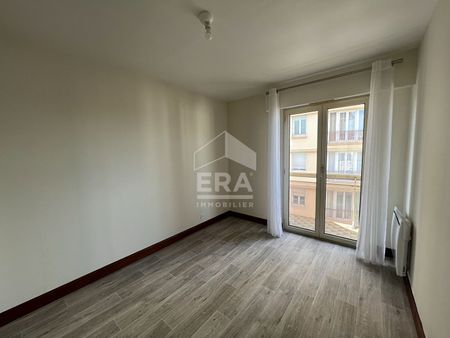 Location Appartement 3 pièces 76m² - Photo 4