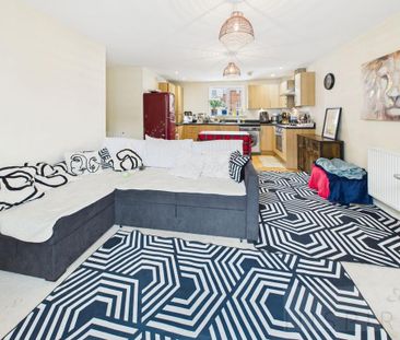 2 bedroom property to rent - Photo 4