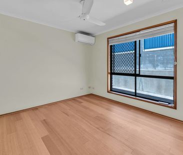 Spacious Family Living with Pool, Huge Shed & Dual Laneway Access - Photo 5