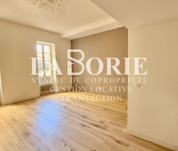 T1 A LOUER Avignon intra-muros : T1 le charme de l'ancien, l - Photo 1