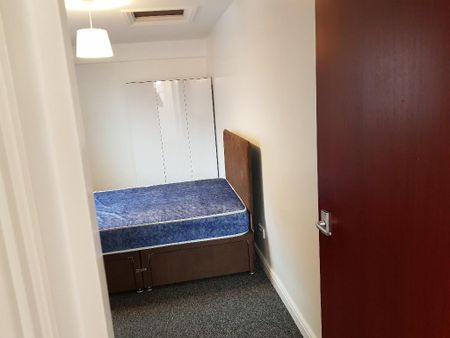 1 bedroom ground floor maisonette to rent - Photo 5