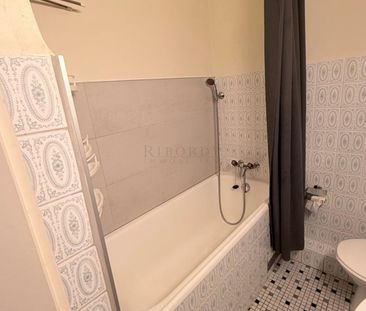 Appartement de 2.0 pièces meublé dans immeuble d'époque ! - Photo 5