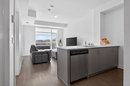 For Lease - 600 North Service Road Unit# 302, Hamilton, Ontario - Photo 2