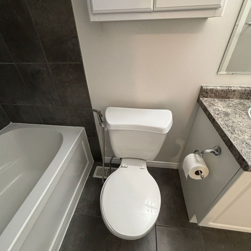 For Lease - 750 Lawrence Street Unit# 97, Cambridge, Ontario - Photo 1