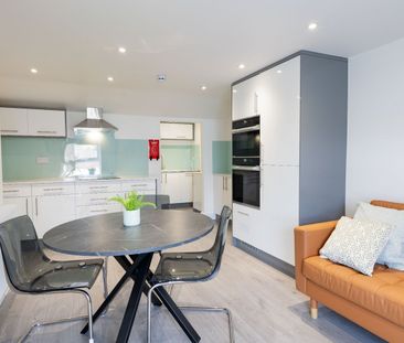 1 Bed Flat, Clifton Park Road, BS8 - Photo 4