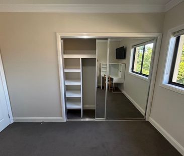 Denistone East - Photo 4