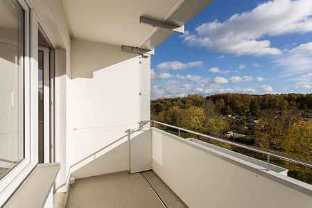 Komm herein, Sonnenschein! Schöne 3-Raumwhg. mit Sonnenbalkon - Foto 2