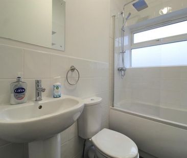 2 Bedroom Terraced To Let - Photo 6