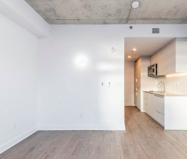 2660 Rue Ontario E., Montréal - Photo 2