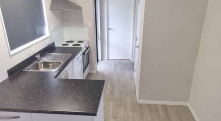 TIDY 2 BRM IN FRANKTON - Photo 2