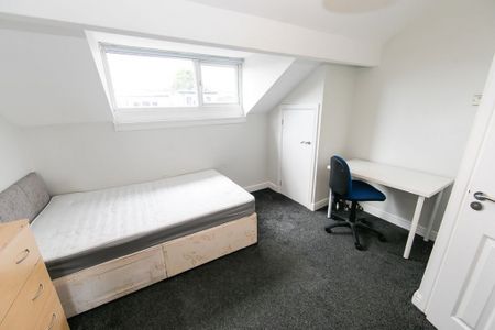 Welton Place, Hyde Park, Leeds - Photo 2