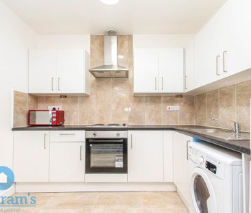 2 bed Apartment for Rent - Photo 3