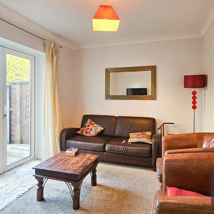 1 bedroom in a house share to rent - Photo 1