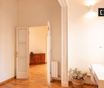 barcelona, Catalonia 08022 - Photo 1