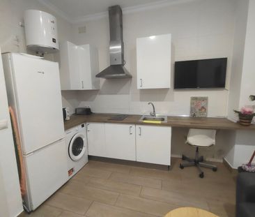 Alquiler de piso en Calle Victoria Mérida y Piret - Photo 2