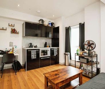 Sealock Warehouse, Burt Street, Caerdydd, CF10 - Photo 1