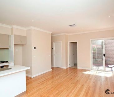 2/124 Brunswick Road, MITCHAM - Photo 6