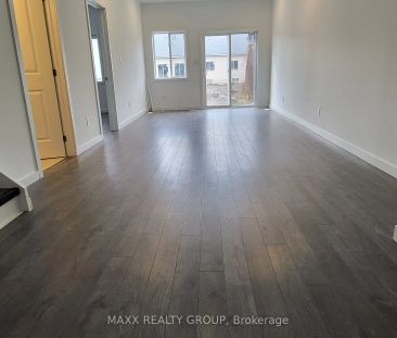 Property For Lease | X9283191 - Photo 6