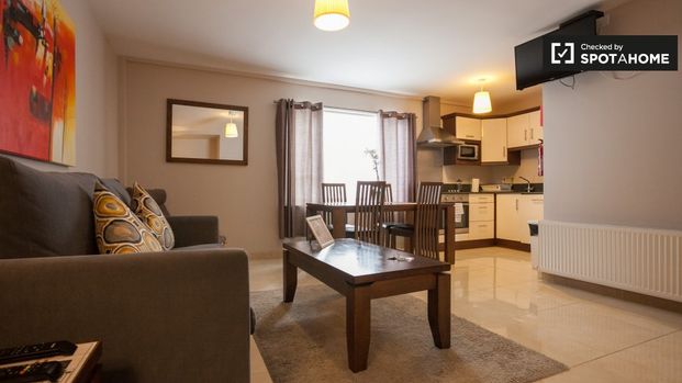 2-bedroom apartment for rent in East Wall, Dublin - Photo 1