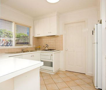 Unit 2, 73 Yarra Street, Heidelberg, VIC - Photo 3