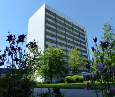 Begehrte Dreiraumwohnung im Hochhaus - Foto 3