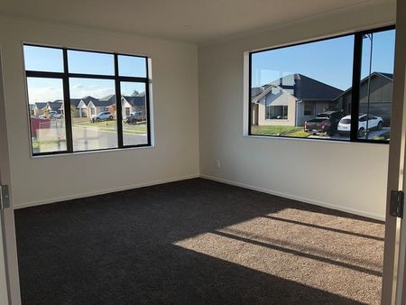 Warm&Spacious 4-bed house for rent from 20/07/2025 - Photo 5