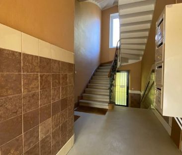 NEUDORF : Appartement T3/4 avec jardin partagé, cuisine équipée neu... - Photo 4