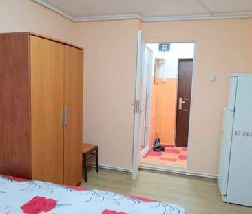 Garsoniera Viaduct, mobilata si utilata, centrala termica - Fotografie 2