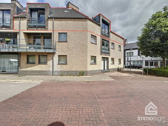 Ruim duplex-appartement midden in het centrum van Bocholt! - Photo 1