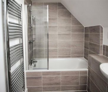 1 bedroom parking to rent - Photo 5