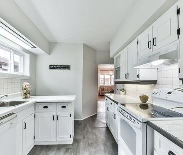 For Lease - 41 Sixth Street, Toronto, Ontario - Photo 4