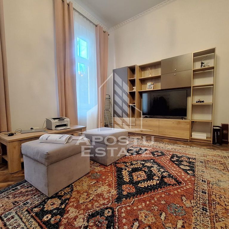 Apartament cu 2 camere, 70 mp utili, Ultracentral - Fotografie 1