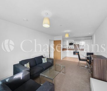 2 bedroom flat to rent - Photo 3