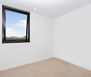 Unit 611/70 Batesford Road, Chadstone. - Photo 1