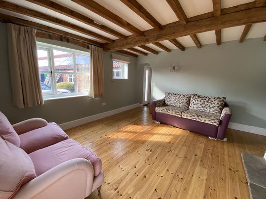 2 bedroom house to rent - Photo 1