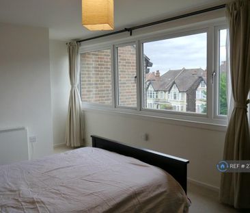 2 bedroom maisonette to rent - Photo 3