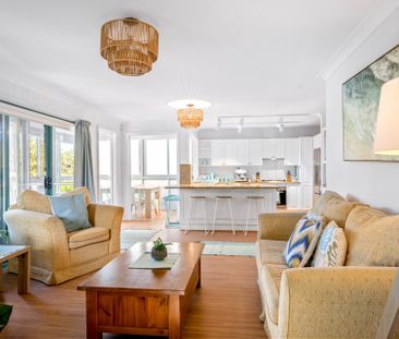 Spacious Family Home within short walk to Killcare Beach - Photo 5