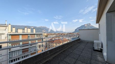 Location Appartement 1 pièce 29m² GRENOBLE 38100 - Photo 3