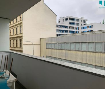 Pronájem bytu 1+kk a garsoniéry 38 m², Rumiště, Brno - Photo 1
