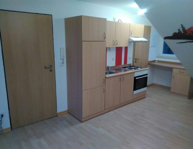Studentenwohnung 1 Zimmer Dachgeschoss - Photo 1