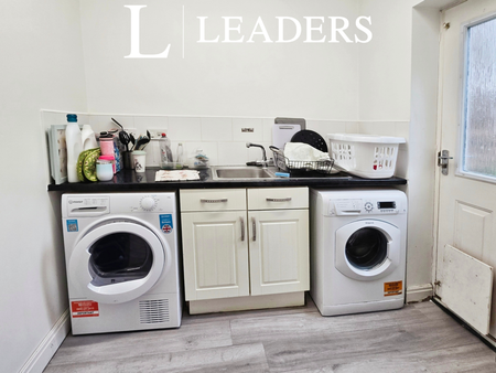 1 bedroom detached house to rent - Photo 5