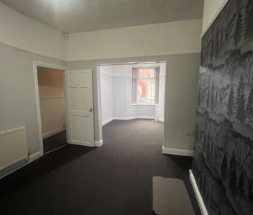 2 Bed Terraced House, Neston Street, L4 - Photo 2
