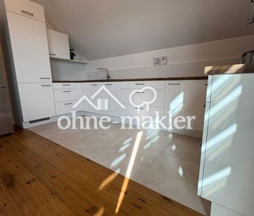 3-Zimmer-Dachgeschosswohnung mit Teilmöblierung - Photo 5