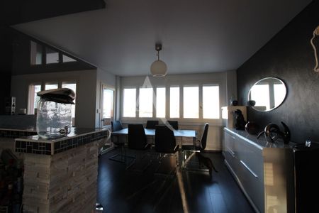 Location Appartement 2 pièces 64m² - Photo 4