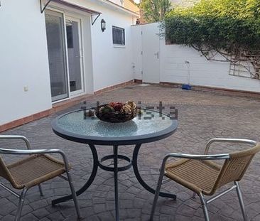 Alquiler de casa o chalet independiente en Estación - Photo 2