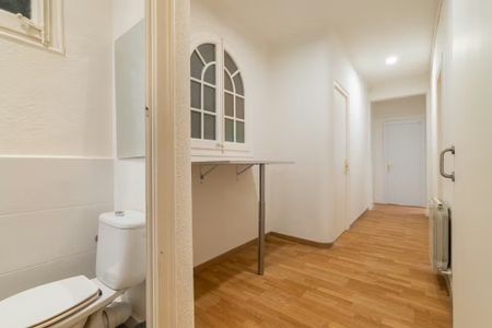 Passatge de Marimon, Barcelona, Catalonia 08021 - Photo 4