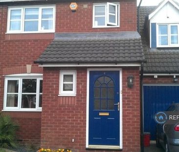 1 bedroom in a house share to rent - Photo 4